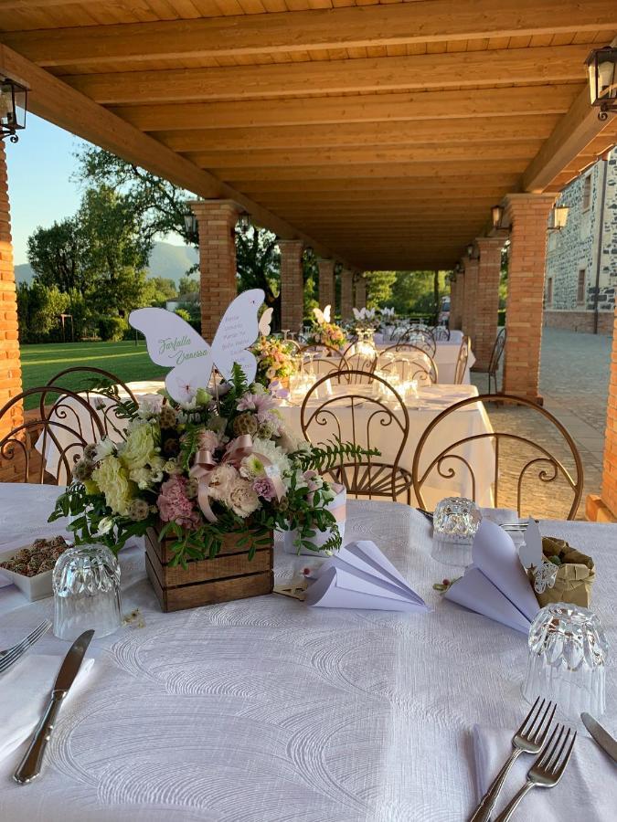 La Tenuta Di Trimalcione Pofi Екстериор снимка